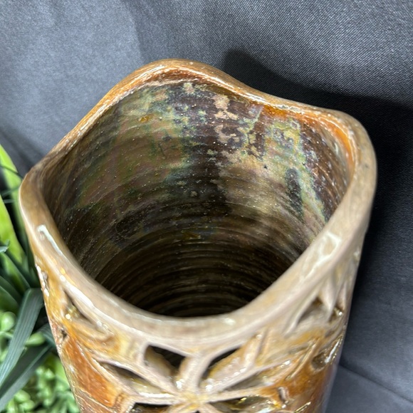 Stamped ROYCROFT RENAISSANCE Raku pottery vase - Picture 10 of 13